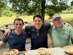 Στην Καλαμπάκα ο Τζορτζ Τσούνης προσκεκλημένος του Κώστα Σκρέκα
